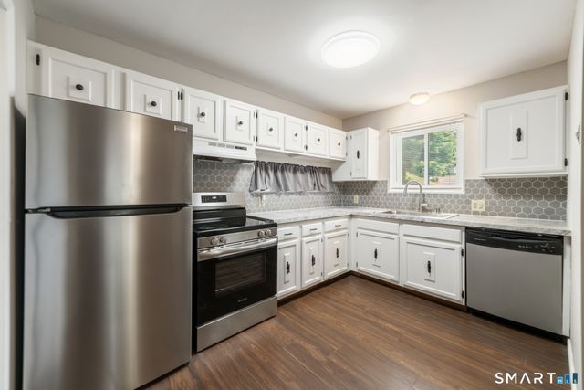 111 Wooster Street 2A, Naugatuck, CT 06770