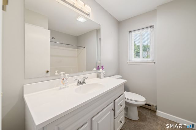 111 Wooster Street 2A, Naugatuck, CT 06770