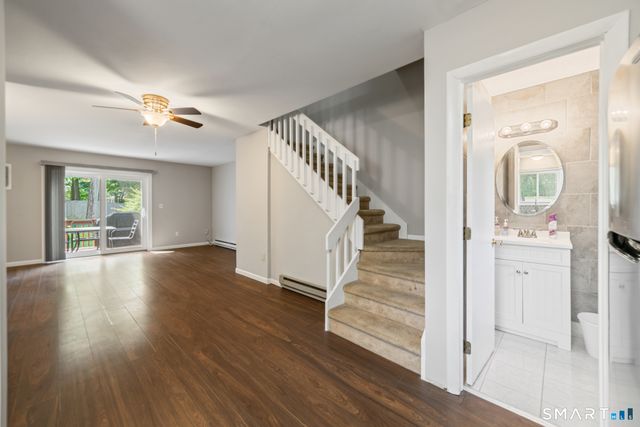111 Wooster Street 2A, Naugatuck, CT 06770