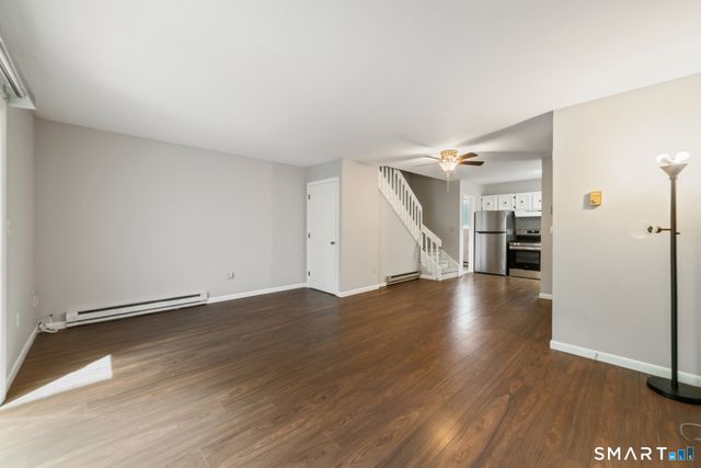111 Wooster Street 2A, Naugatuck, CT 06770