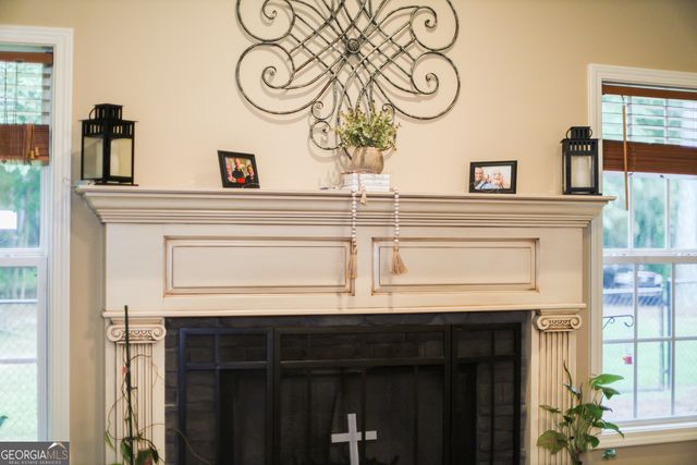 154 Cole Forest, Barnesville, GA 30204