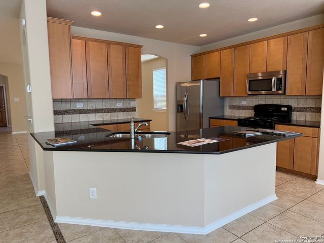 18027 Camino Del Mar, San Antonio, TX 78257