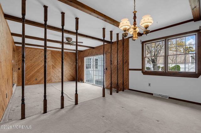 801 Broadway Boulevard, Toms River, NJ 08757