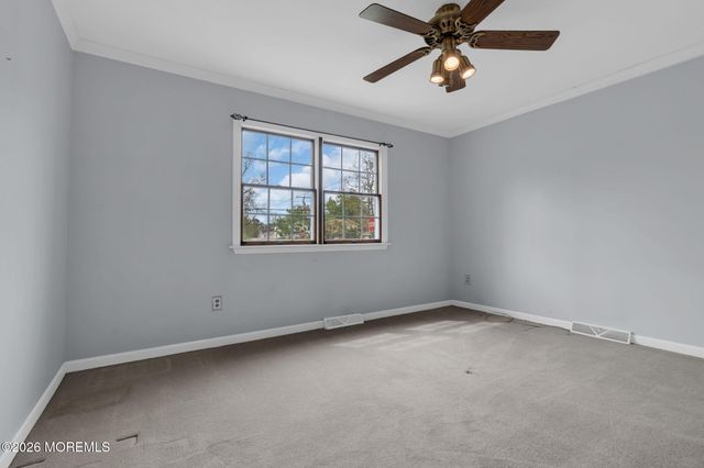801 Broadway Boulevard, Toms River, NJ 08757