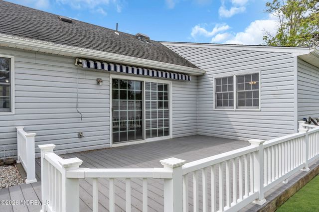 801 Broadway Boulevard, Toms River, NJ 08757