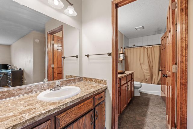 3716 Brookdale Circle N, Brooklyn Park, MN 55443