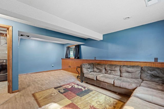 3716 Brookdale Circle N, Brooklyn Park, MN 55443