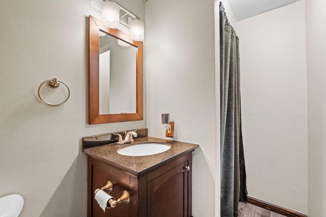 3716 Brookdale Circle N, Brooklyn Park, MN 55443