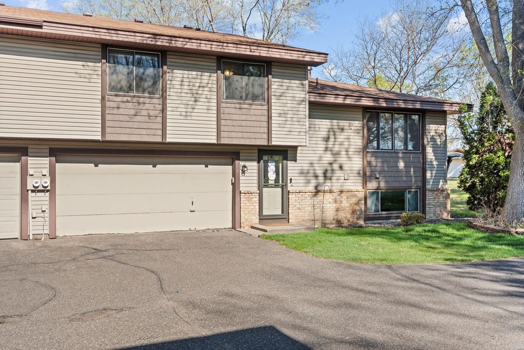 3716 Brookdale Circle N, Brooklyn Park, MN 55443 — photo 2