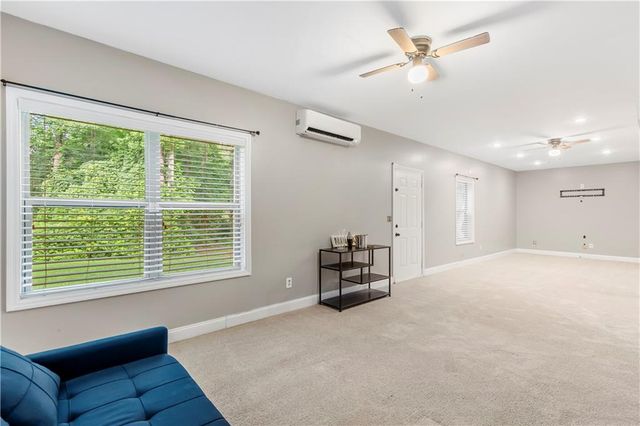 4307 Chads Park Drive, Powder Springs, GA 30127