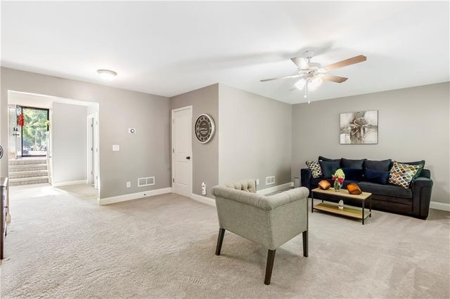 4307 Chads Park Drive, Powder Springs, GA 30127