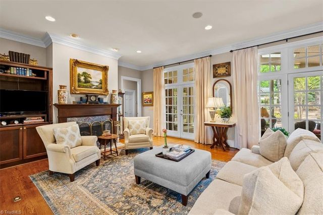 14 Provincetown Court, Greensboro, NC 27408