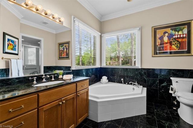 14 Provincetown Court, Greensboro, NC 27408