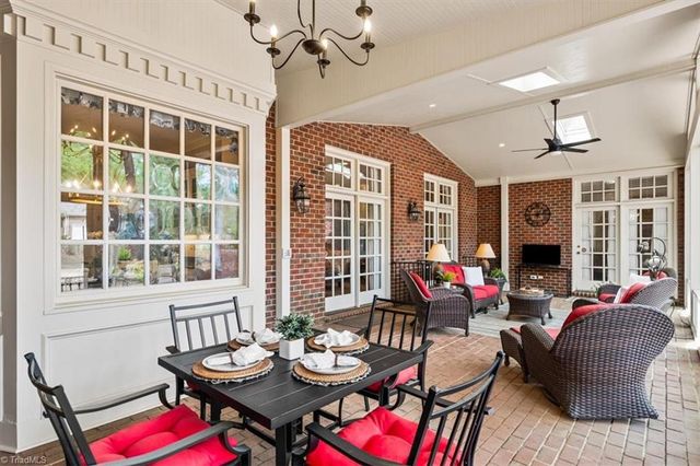 14 Provincetown Court, Greensboro, NC 27408