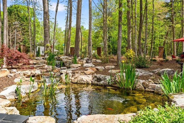 14 Provincetown Court, Greensboro, NC 27408