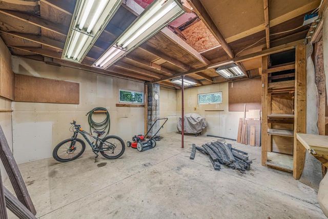 110 E RANDALL STREET, Appleton, WI 54911