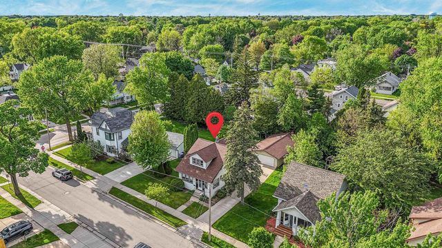 110 E RANDALL STREET, Appleton, WI 54911