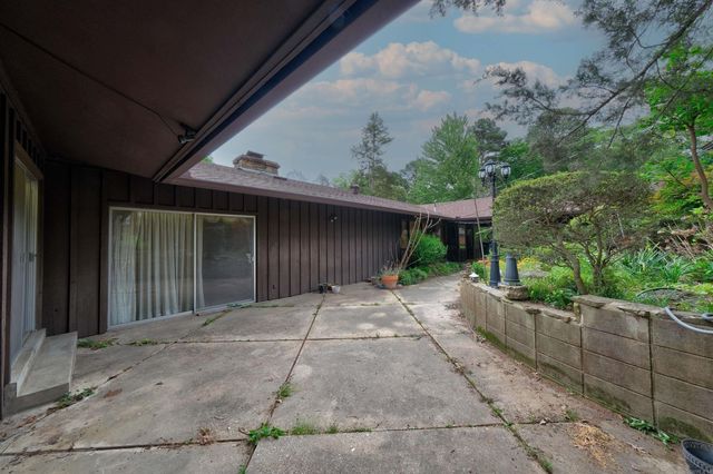 1901 W Oak Street, El Dorado, AR 71730