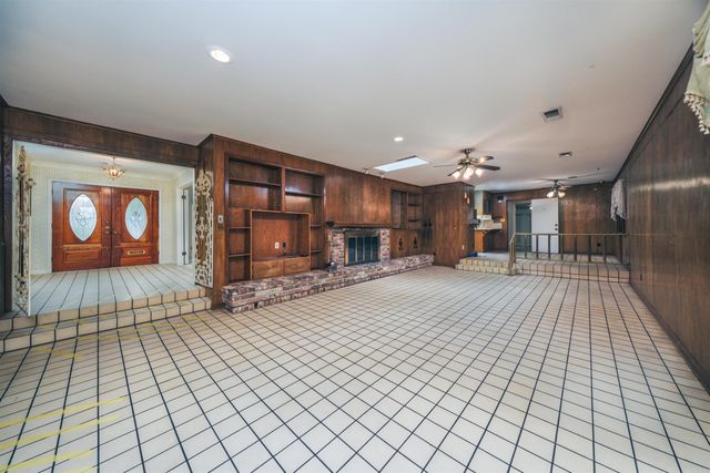1901 W Oak Street, El Dorado, AR 71730
