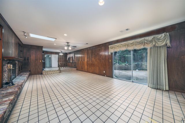 1901 W Oak Street, El Dorado, AR 71730