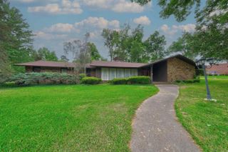 1901 W Oak Street, El Dorado, AR 71730