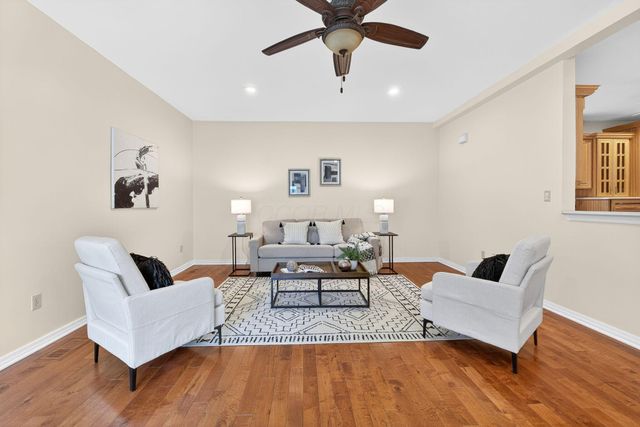 1263 Oakland Avenue, Columbus, OH 43212