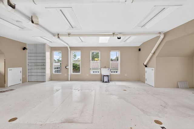 1263 Oakland Avenue, Columbus, OH 43212