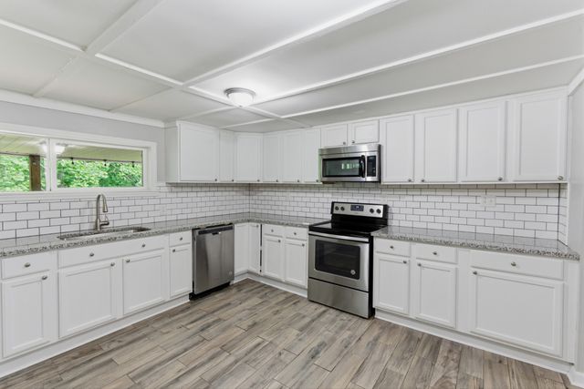 8836 W Sheepneck Rd, Mount Pleasant, TN 38474