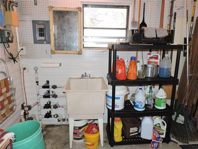 201 CALOOSA LAKE CIRCLE S, Lake Wales, FL 33859