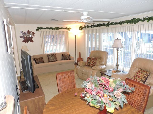 201 CALOOSA LAKE CIRCLE S, Lake Wales, FL 33859