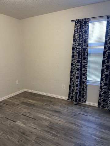 7691 S Fm 586, Bangs, TX 76823