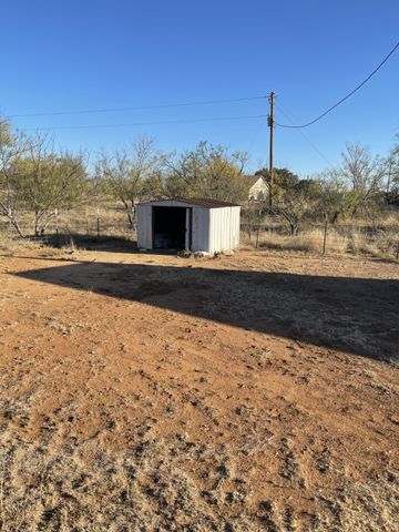 7691 S Fm 586, Bangs, TX 76823