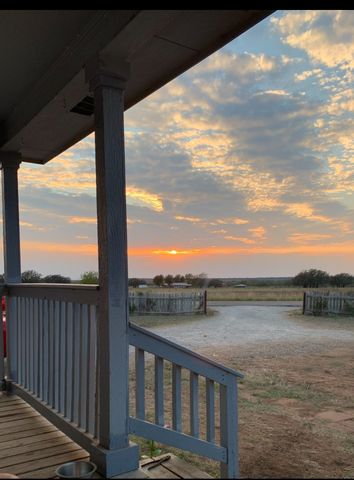 7691 S Fm 586, Bangs, TX 76823