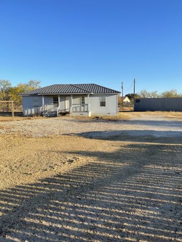 7691 S Fm 586, Bangs, TX 76823