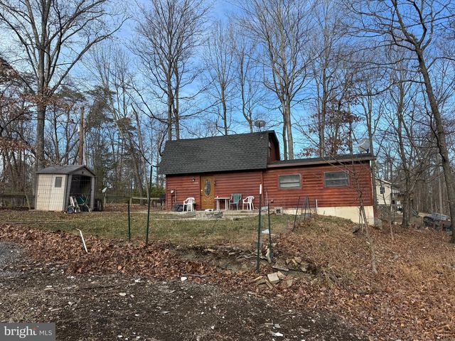 692 PLUM TREE LN, Berkeley Springs, WV 25411