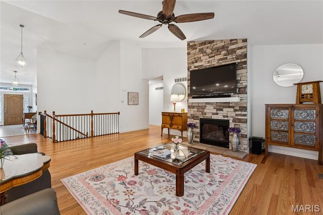 5331 Wilson Court, Oakville, MO 63129