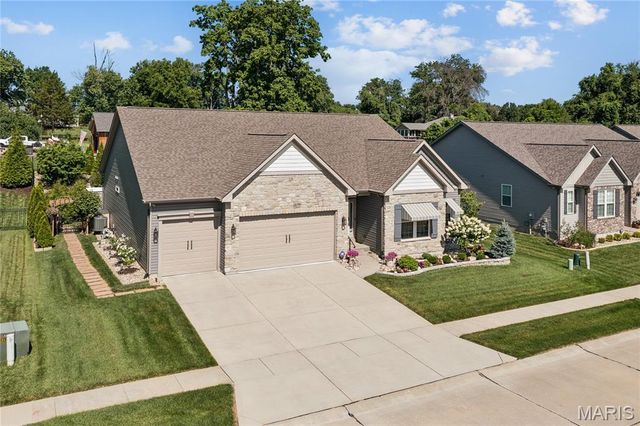 5331 Wilson Court, Oakville, MO 63129