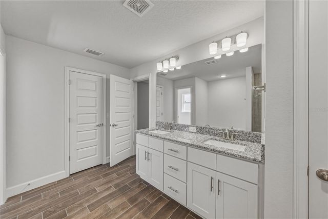 41049 STANTON HALL DRIVE, Dade City, FL 33525