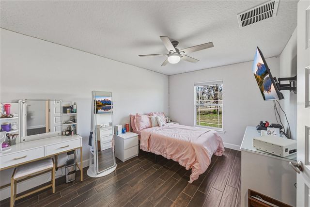 41049 STANTON HALL DRIVE, Dade City, FL 33525