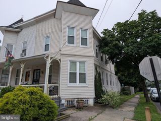 644 BATH ST, Bristol, PA 19007