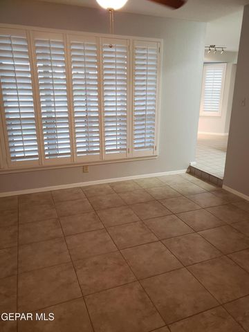 4365 LOMA DE ORO Drive, El Paso, TX 79934