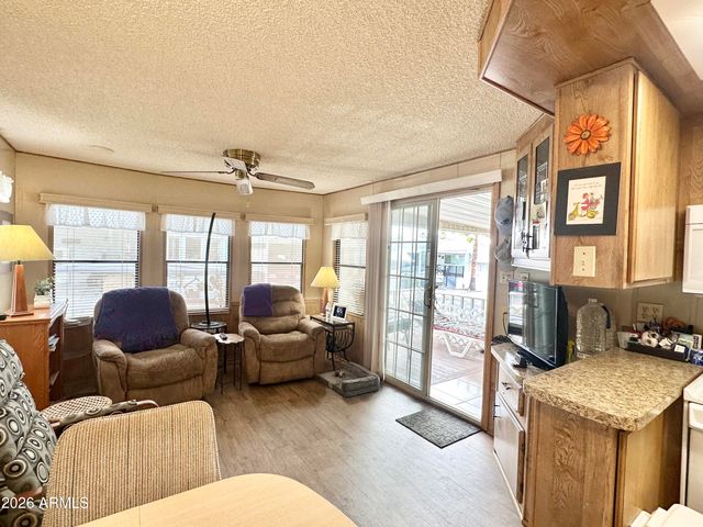 1015 S PROPSECTOR Drive, Apache Junction, AZ 85119