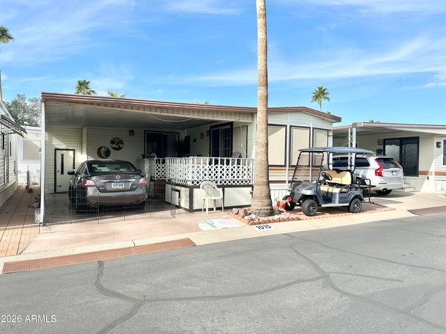 1015 S PROPSECTOR Drive, Apache Junction, AZ 85119