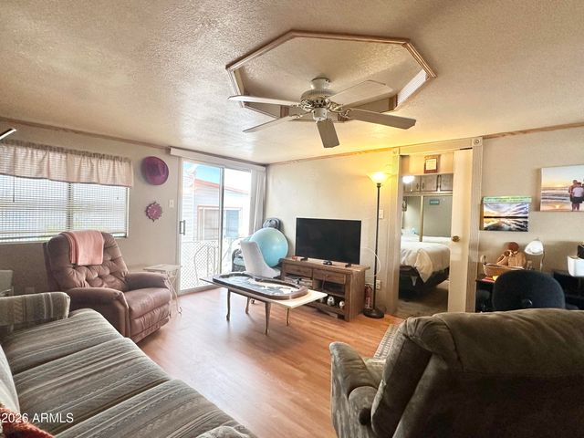 1015 S PROPSECTOR Drive, Apache Junction, AZ 85119