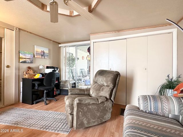 1015 S PROPSECTOR Drive, Apache Junction, AZ 85119