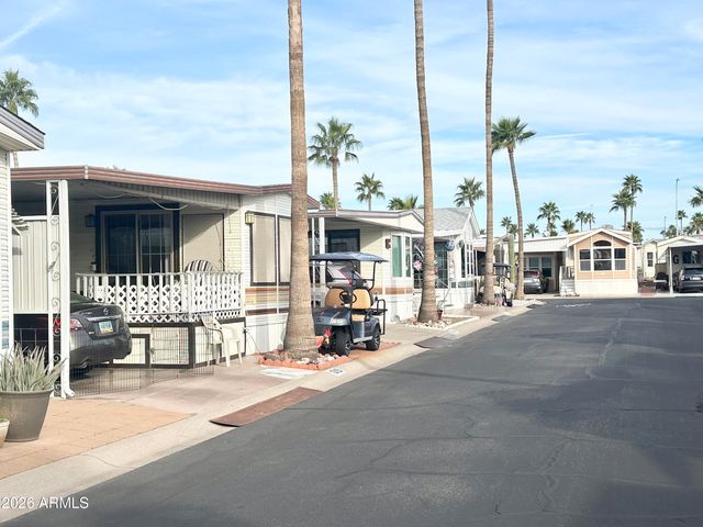 1015 S PROPSECTOR Drive, Apache Junction, AZ 85119