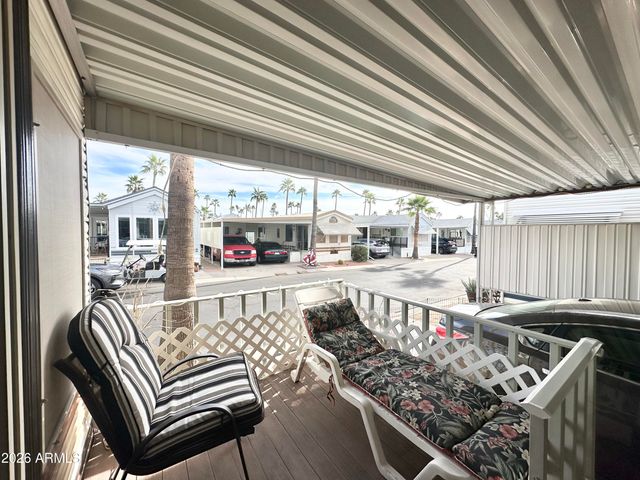 1015 S PROPSECTOR Drive, Apache Junction, AZ 85119