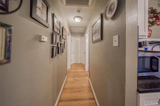 2893 Lesmer Court, St Louis, MO 63114