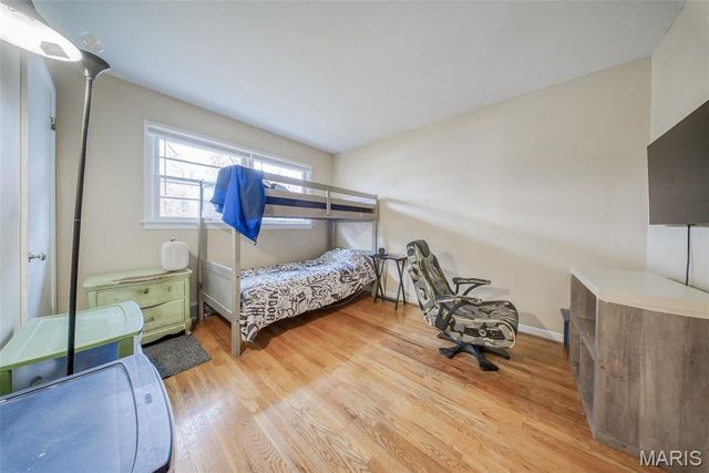 2893 Lesmer Court, St Louis, MO 63114