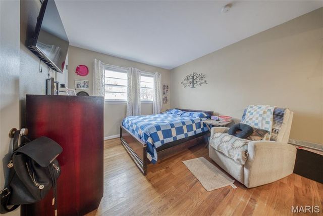 2893 Lesmer Court, St Louis, MO 63114